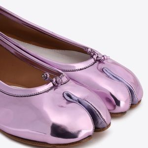 metallic Maison margiela tabi flats